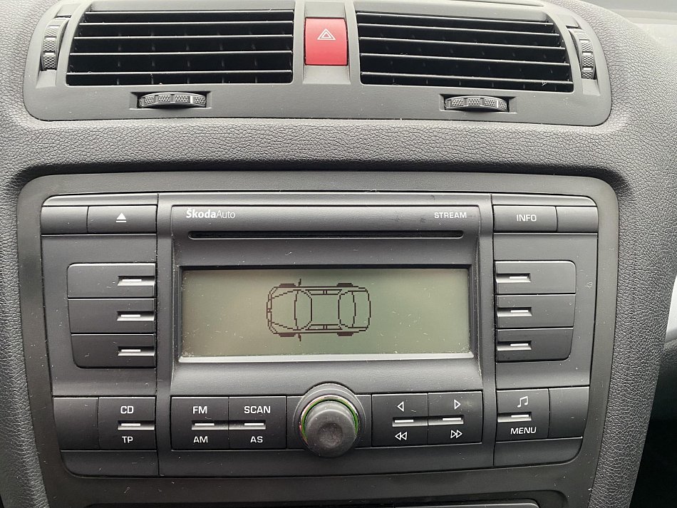 Škoda Octavia II 1.6MPi Ambiente