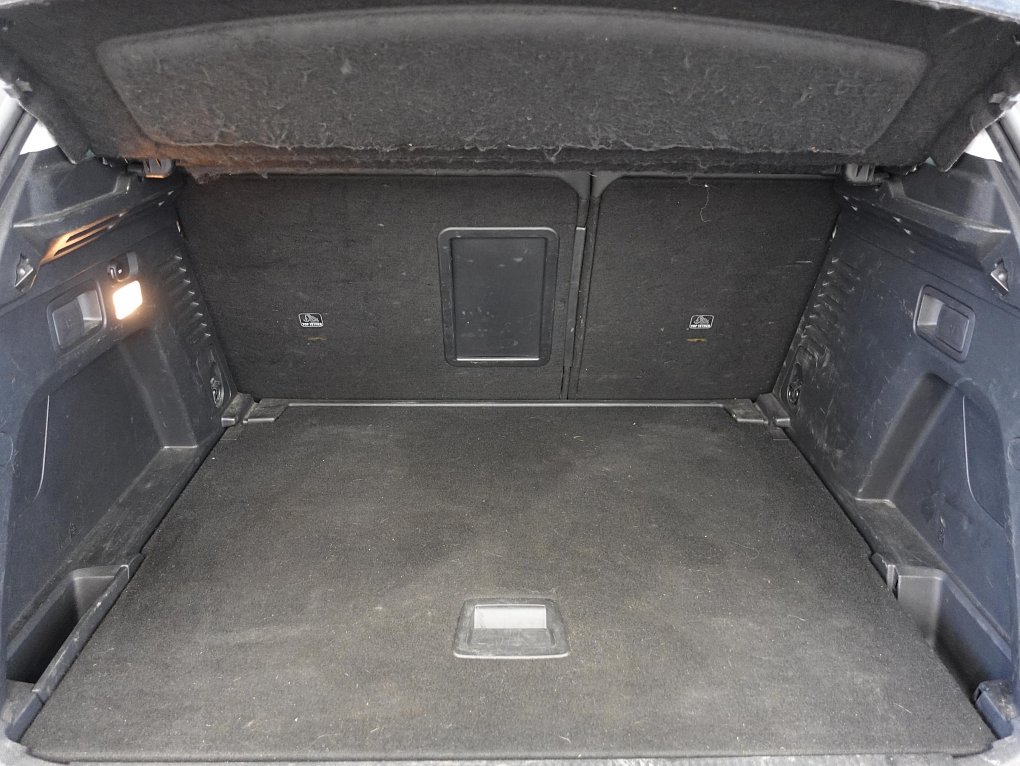 Peugeot 3008 1.2PT Allure