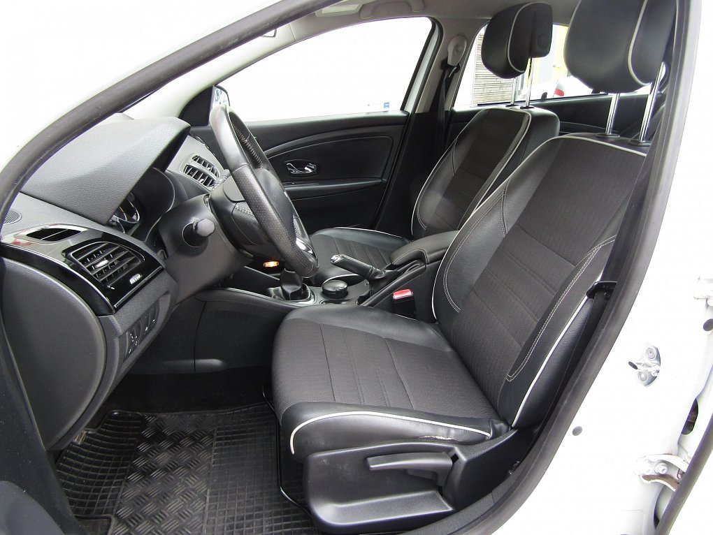 Renault Fluence 1.6 i 16V 