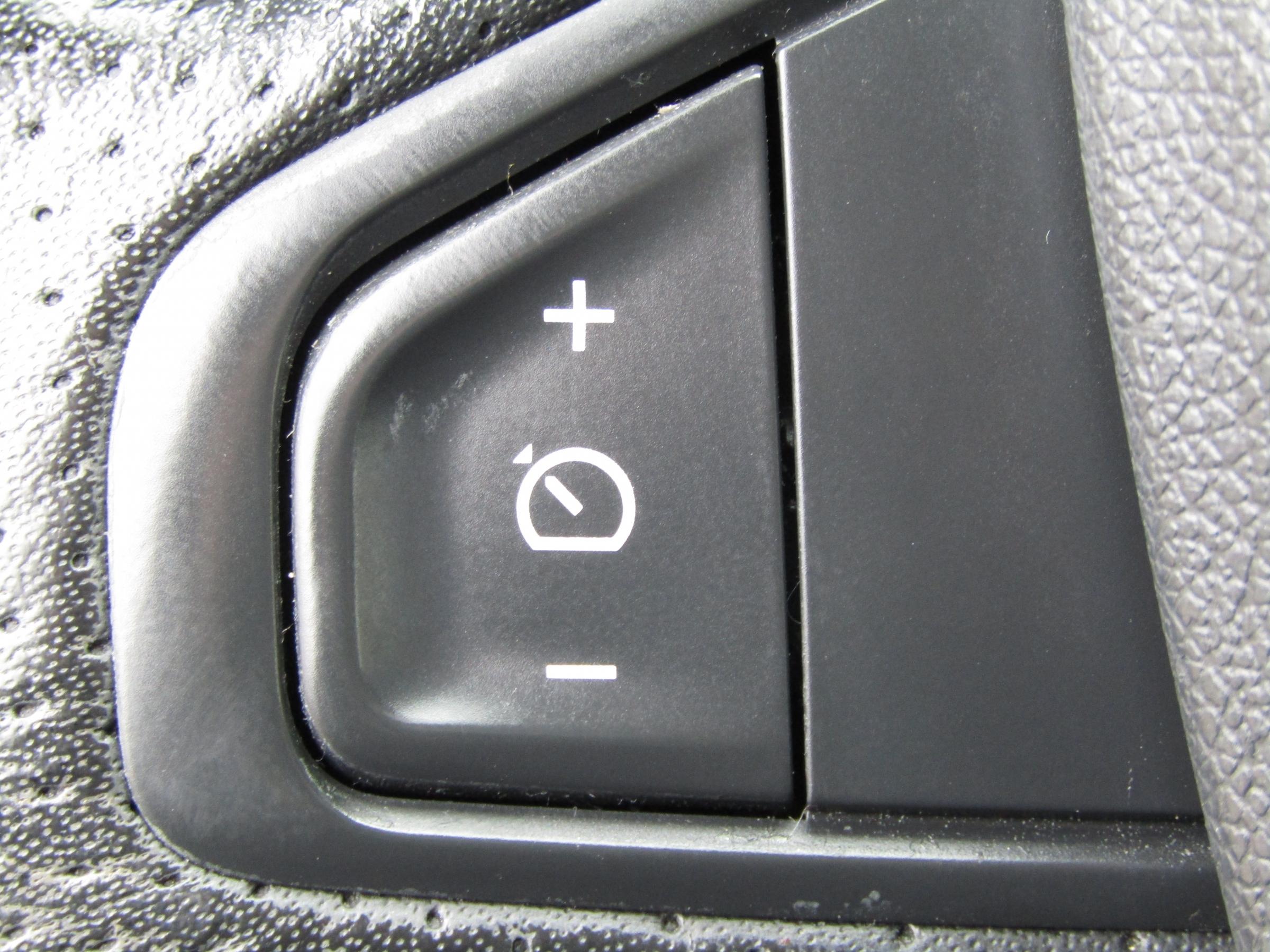 Renault Fluence, 2013 - pohled č. 13