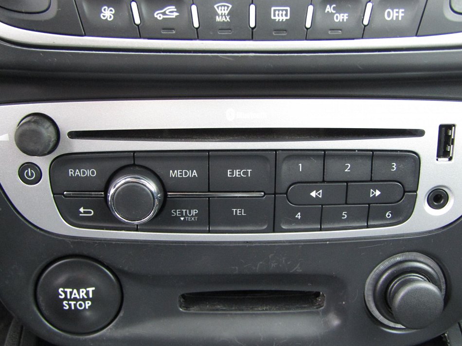 Renault Fluence 1.6 i 16V 