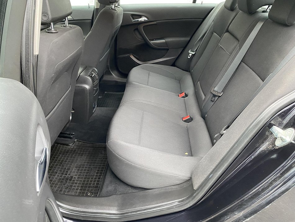 Opel Insignia 2.0 CDTi 