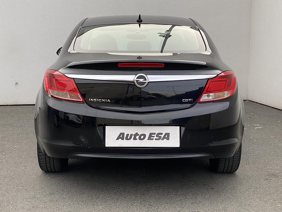 Opel Insignia 2.0 CDTi 