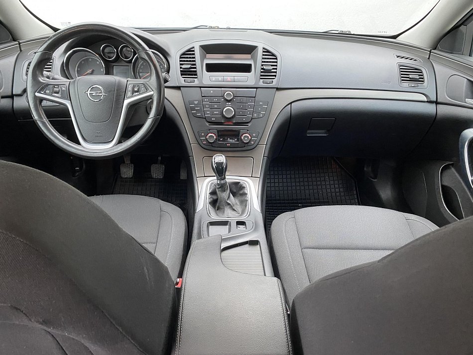 Opel Insignia 2.0 CDTi 