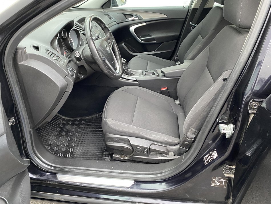 Opel Insignia 2.0 CDTi 