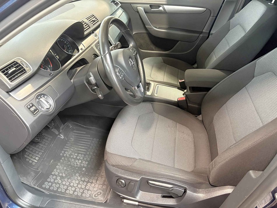 Volkswagen Passat 1.6 TDI 