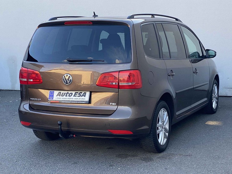 Volkswagen Touran 1.4 TSi Comfortline 7Míst