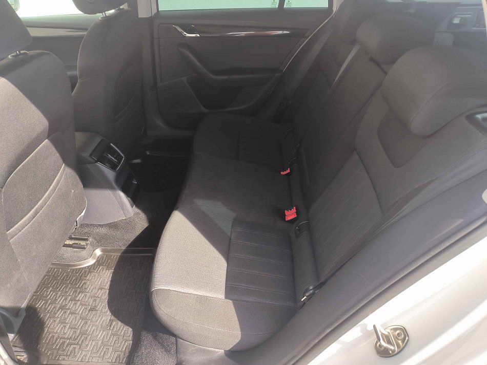 Škoda Octavia III 2.0 TDi Style 4x4