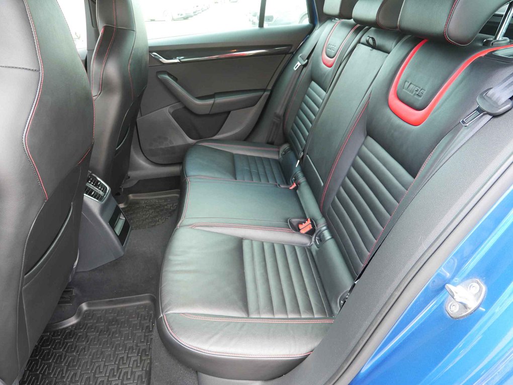 Škoda Octavia III 2.0 TDi RS