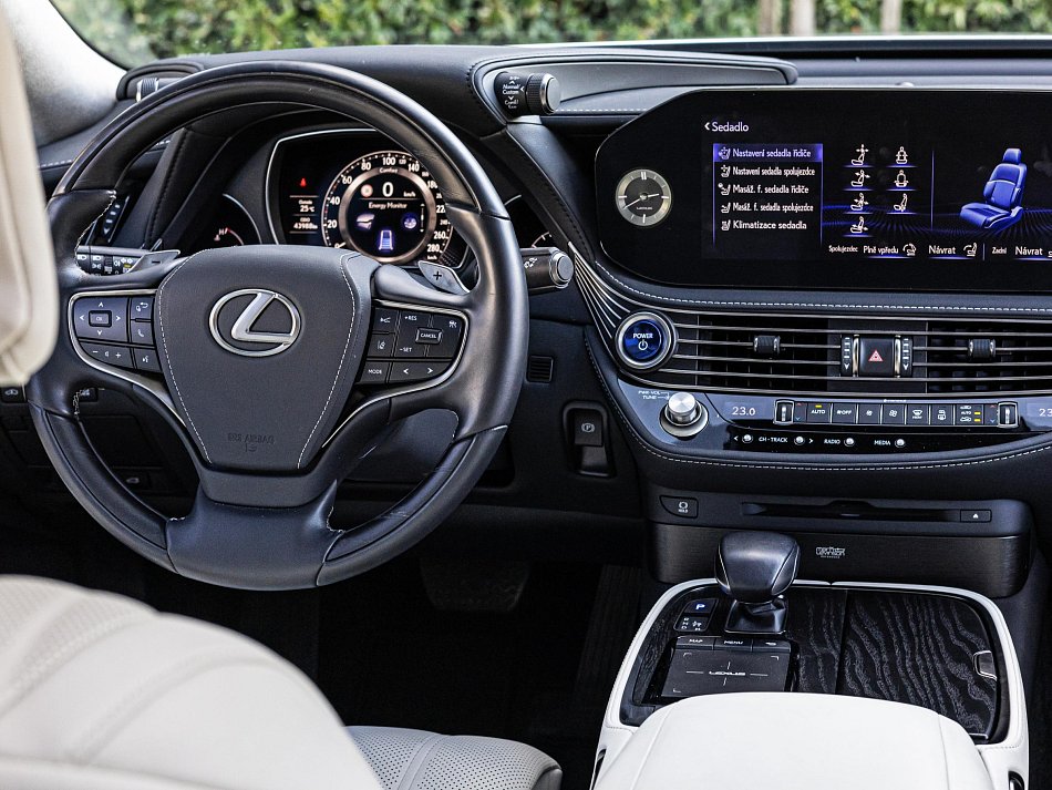 Lexus LS500H 3.5  4WD, Superior