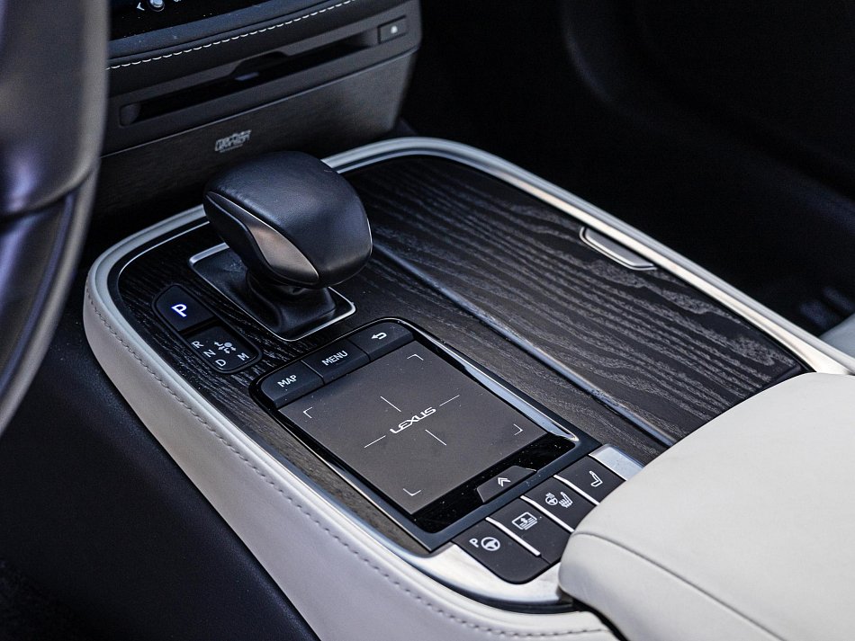 Lexus LS500H 3.5  4WD, Superior