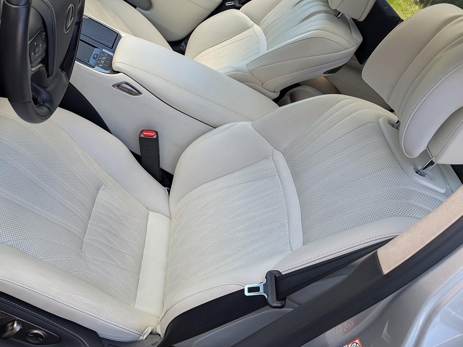 Lexus LS500H 3.5  4WD, Superior