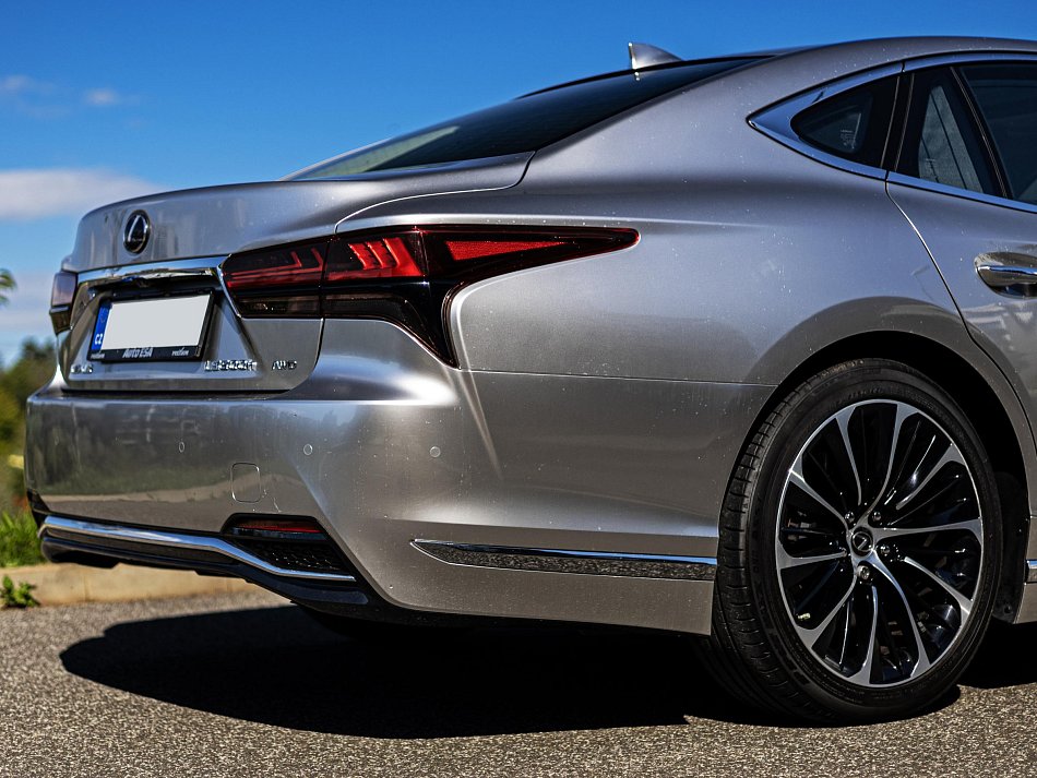 Lexus LS500H 3.5  4WD, Superior