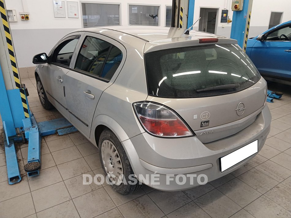 Opel Corsa 1.4 16V 
