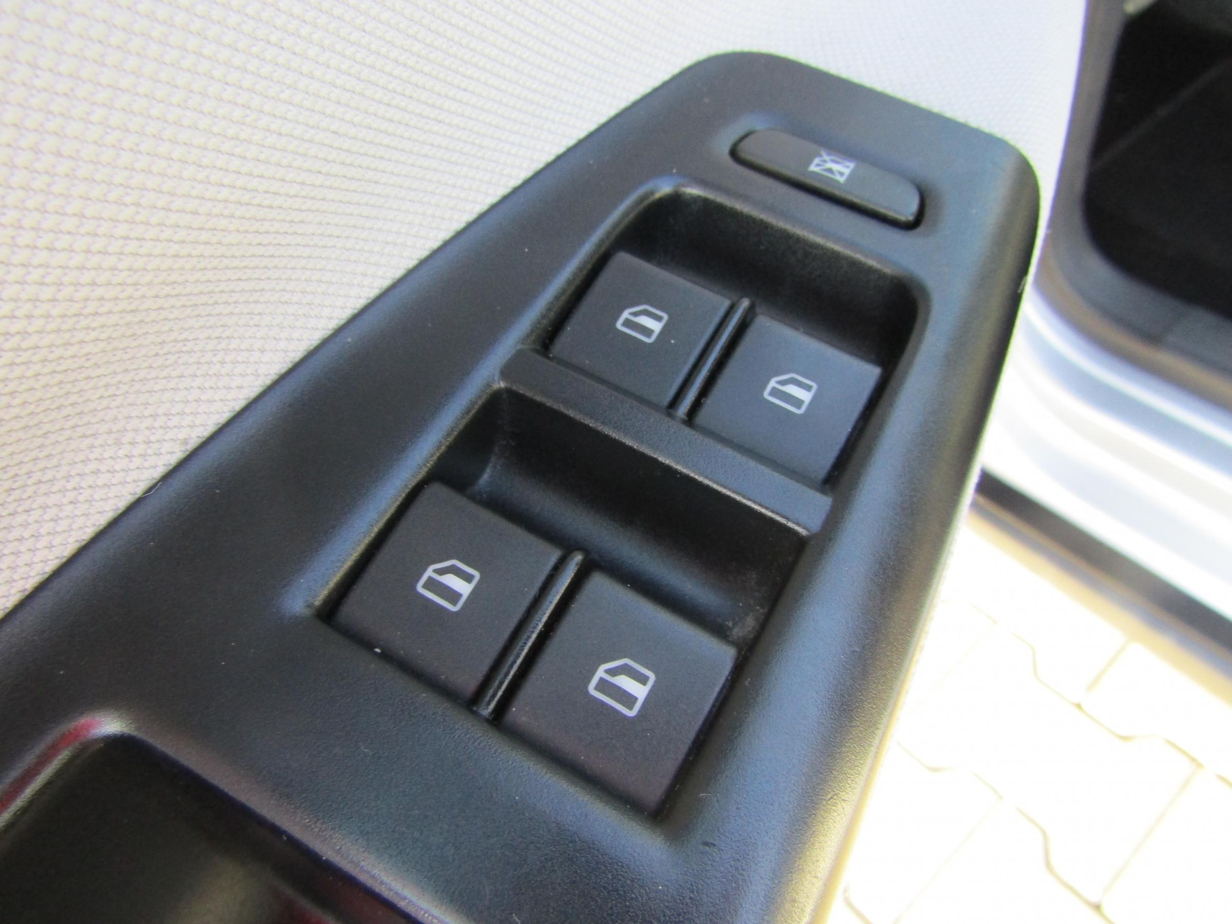 Volkswagen Polo, 2005 - pohled č. 13