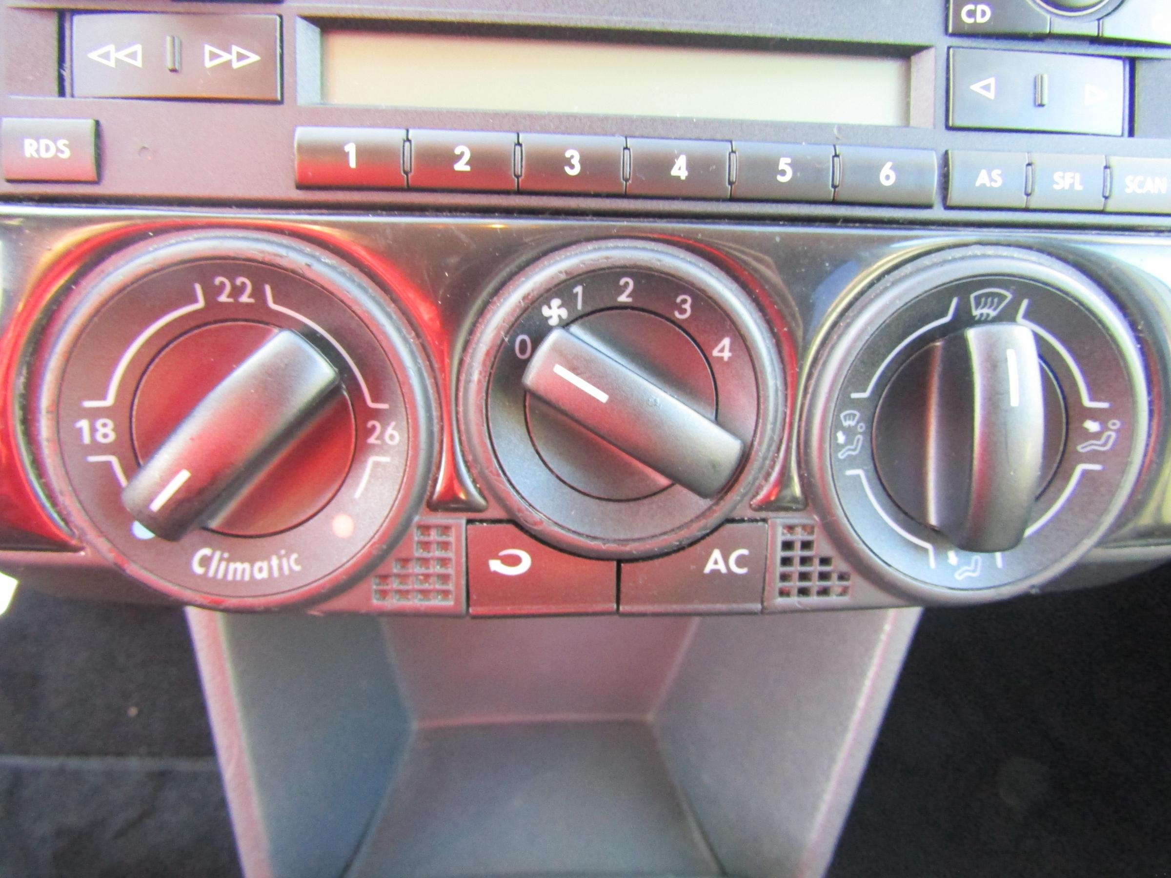 Volkswagen Polo, 2005 - pohled č. 16