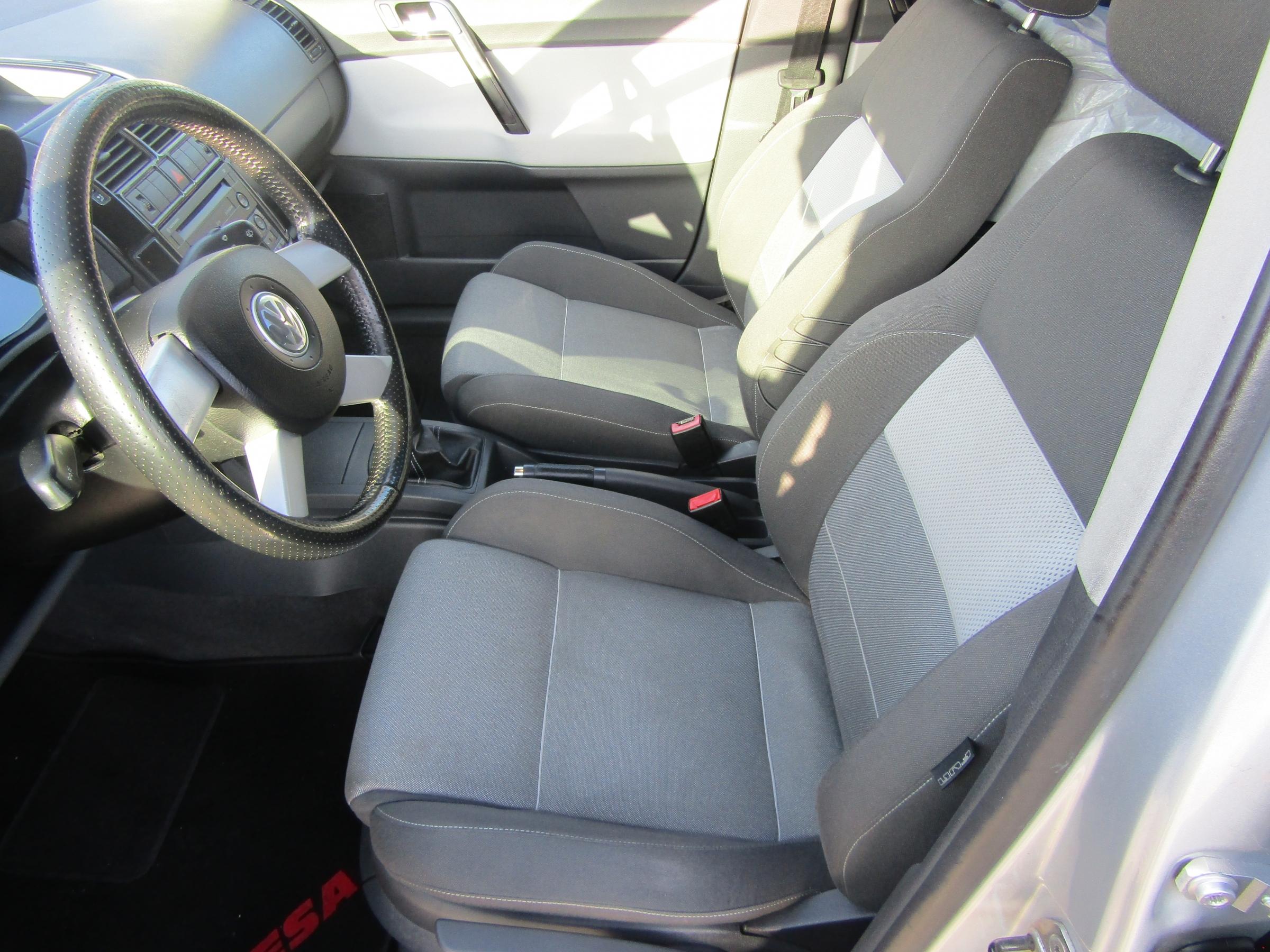 Volkswagen Polo, 2005 - pohled č. 9