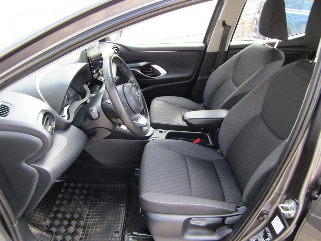 Mazda 2 1.5 VVFi  hybrid