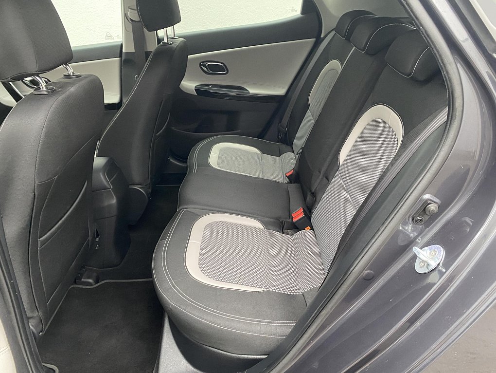 Kia Ceed 1.6 GDi  DreamTeam