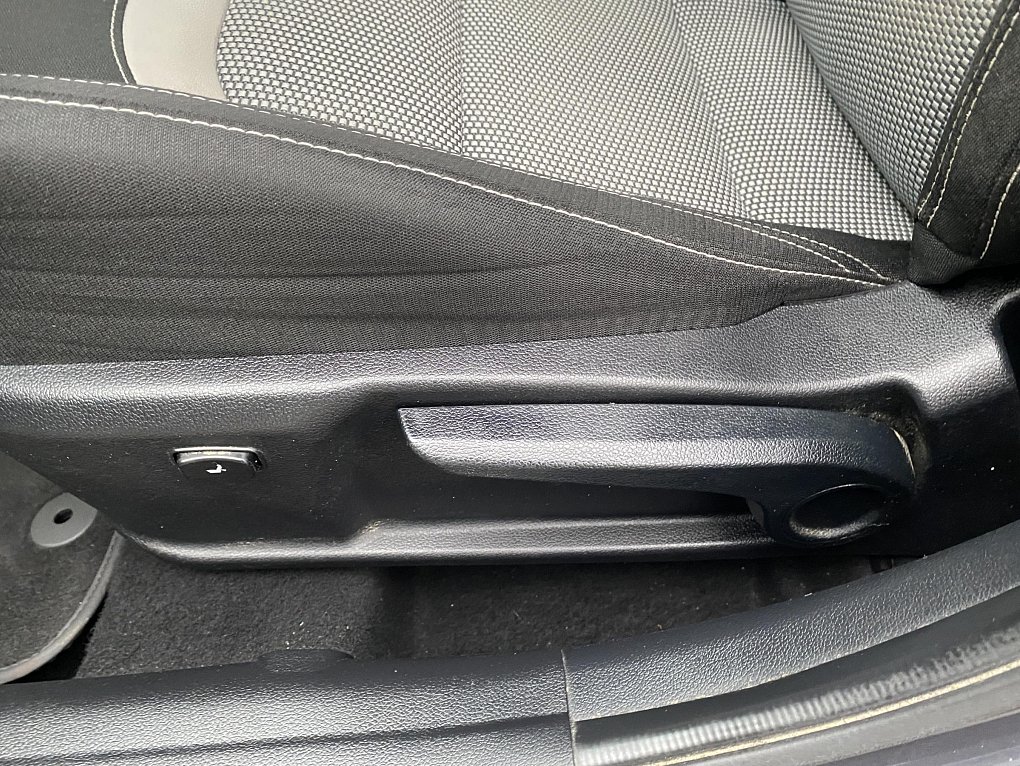 Kia Ceed 1.6 GDi  DreamTeam