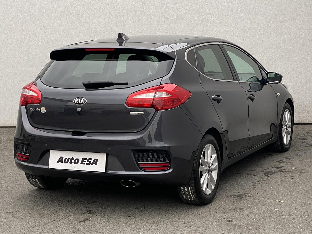 Kia Ceed 1.6 GDi  DreamTeam