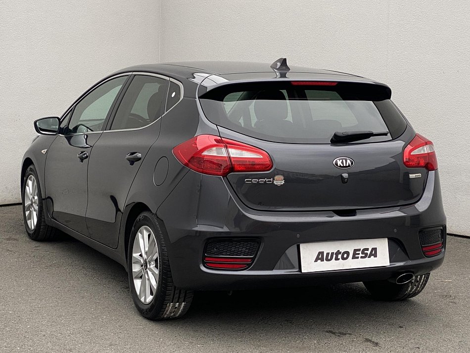 Kia Ceed 1.6 GDi  DreamTeam