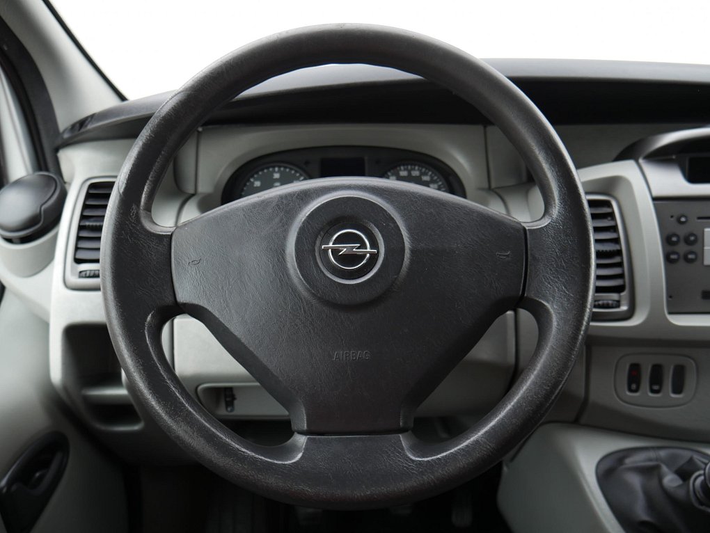 Opel Vivaro 2.0CDTi Tour 5míst