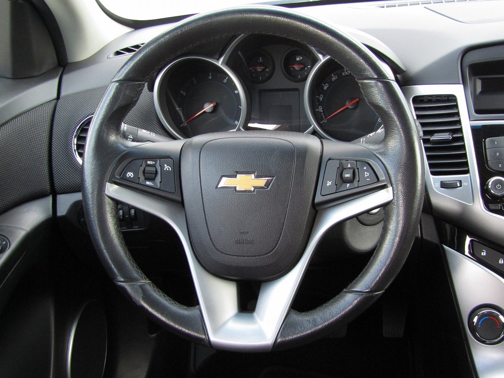Chevrolet Cruze 1.8i 