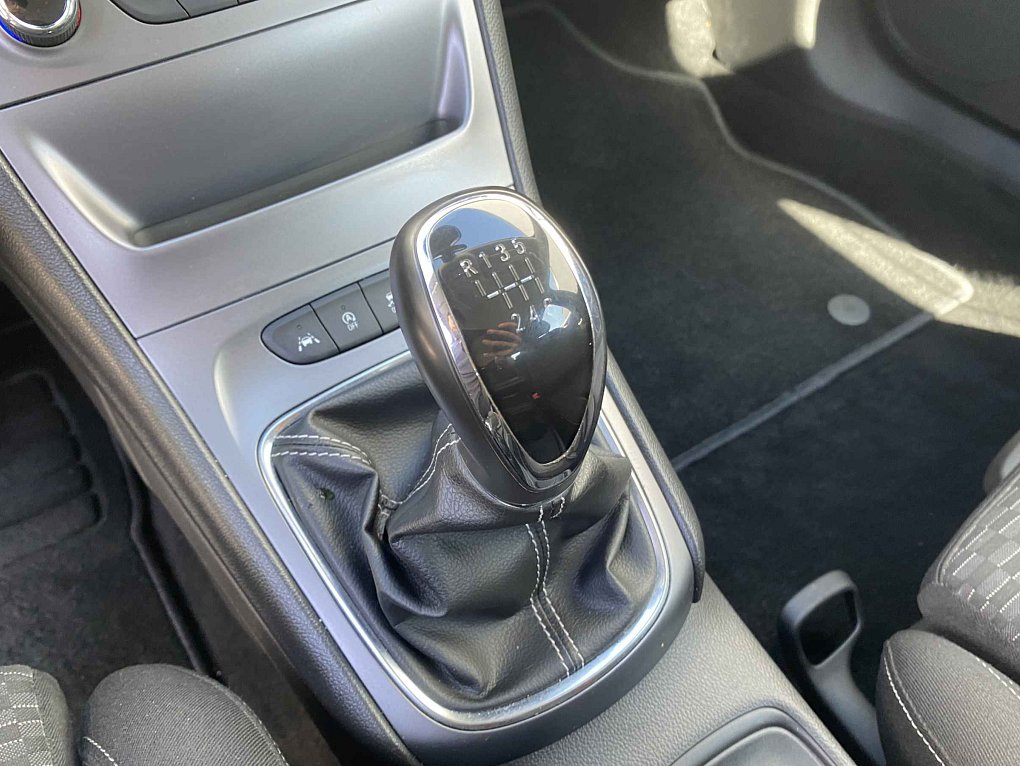 Opel Astra 1.4T Edition