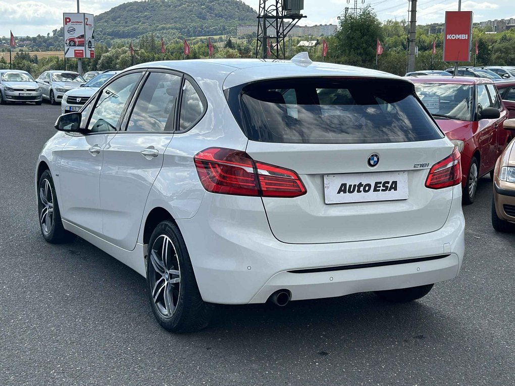 BMW Řada 2 1.5i 