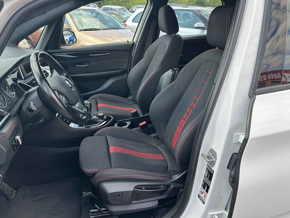 BMW Řada 2 1.5i 