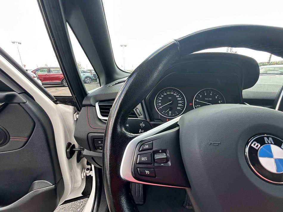 BMW Řada 2 1.5i 