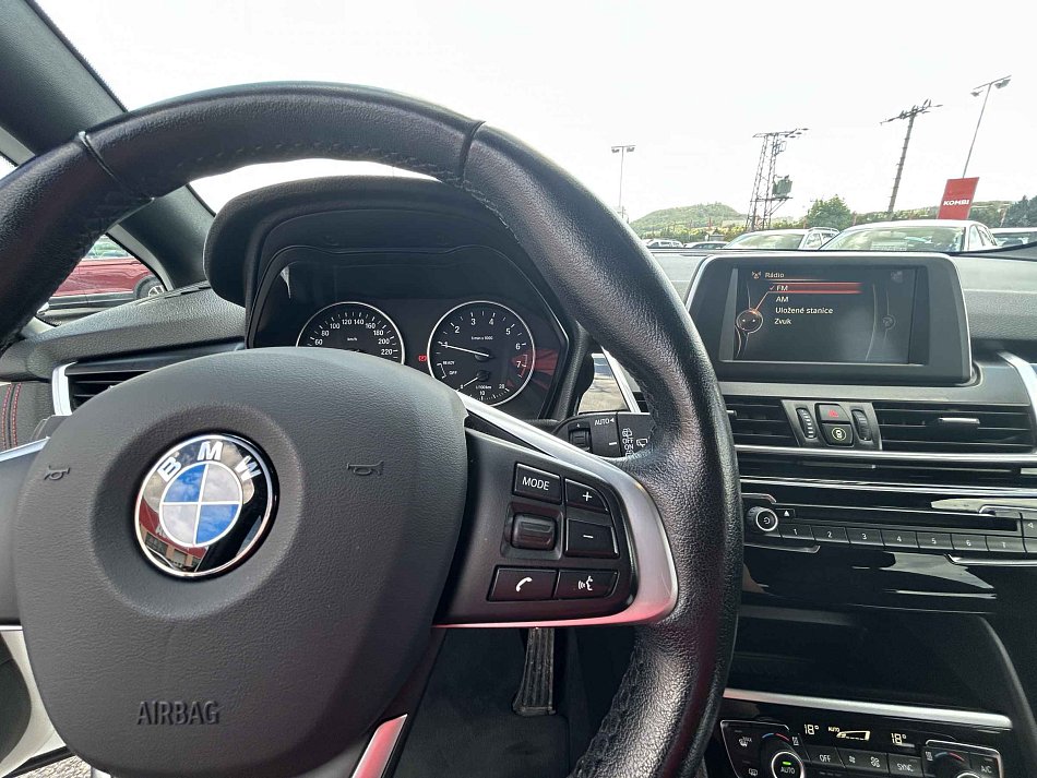 BMW Řada 2 1.5i 