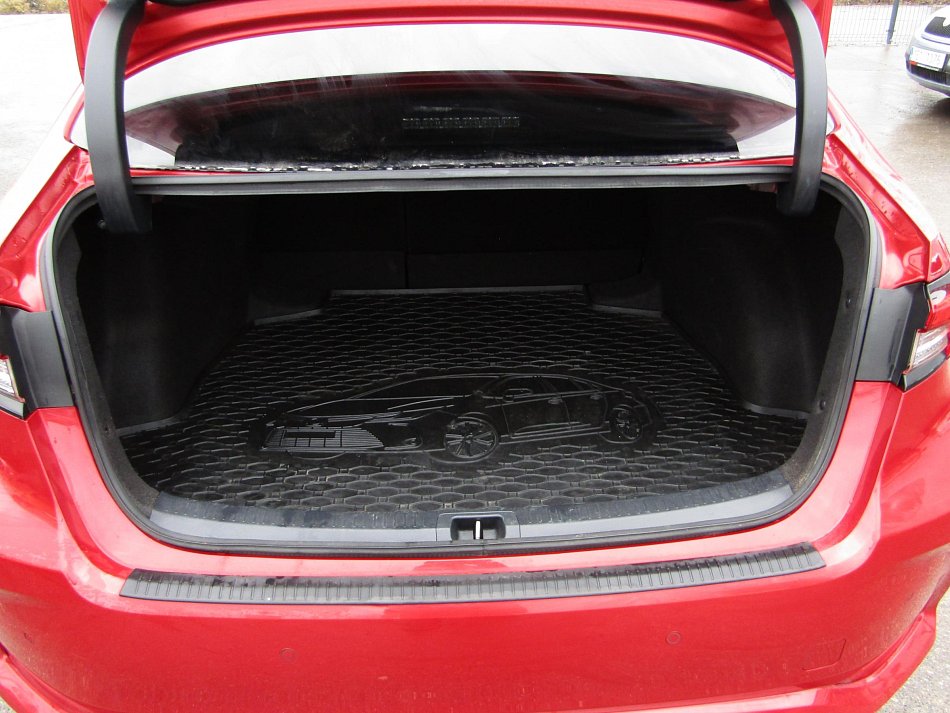 Toyota Corolla 1.8 Hybrid 