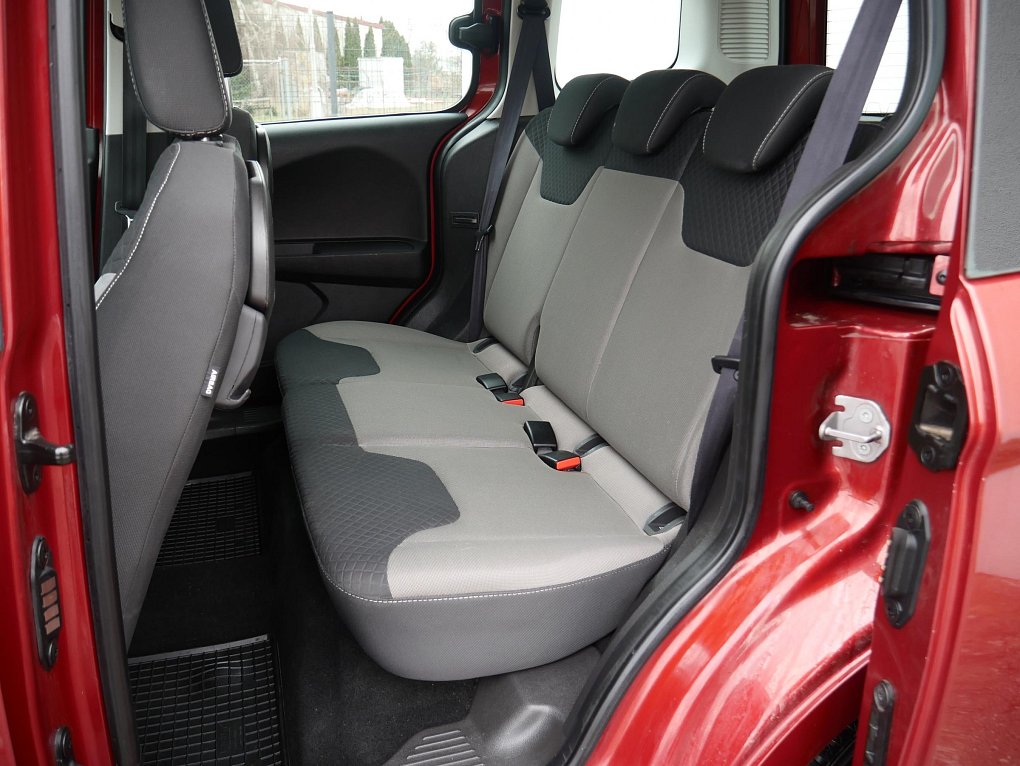 Ford Tourneo Courier 1.5TDCi 