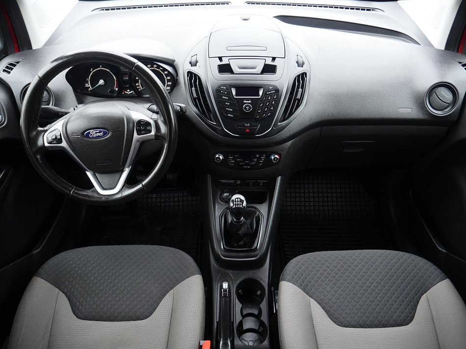 Ford Tourneo Courier 1.5TDCi 