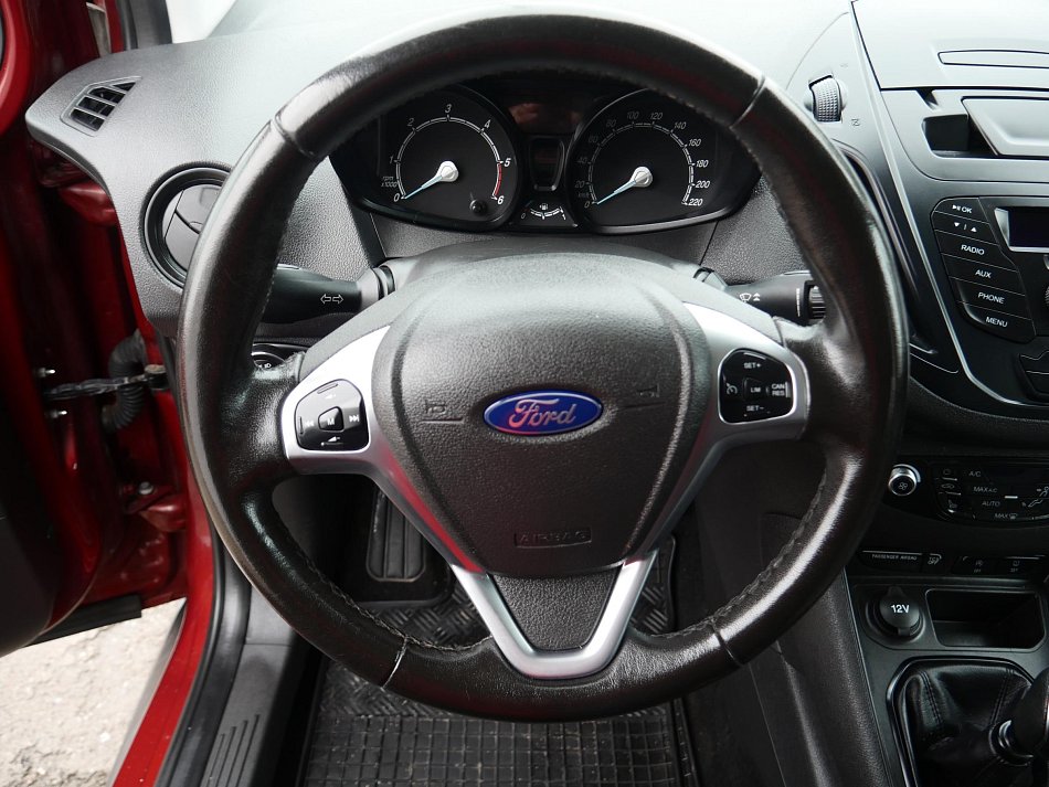 Ford Tourneo Courier 1.5TDCi 