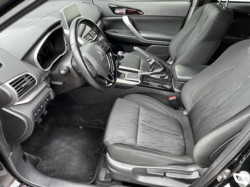 Mitsubishi Eclipse Cross 1.5 T-MIVEC Intense