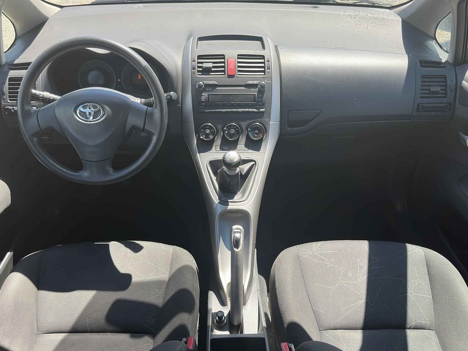 Toyota Auris 1.3 VVT- i 