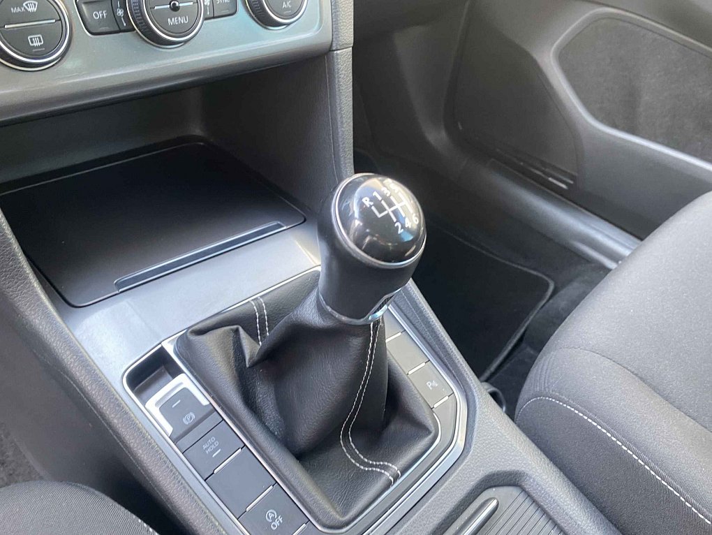 Volkswagen Sportsvan 1.2 TSi Lounge