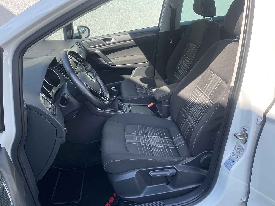 Volkswagen Sportsvan 1.2 TSi Lounge