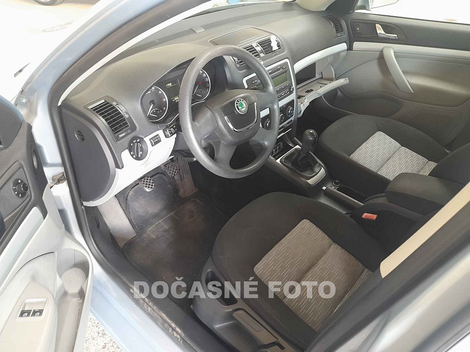 Škoda Octavia II 1.6 