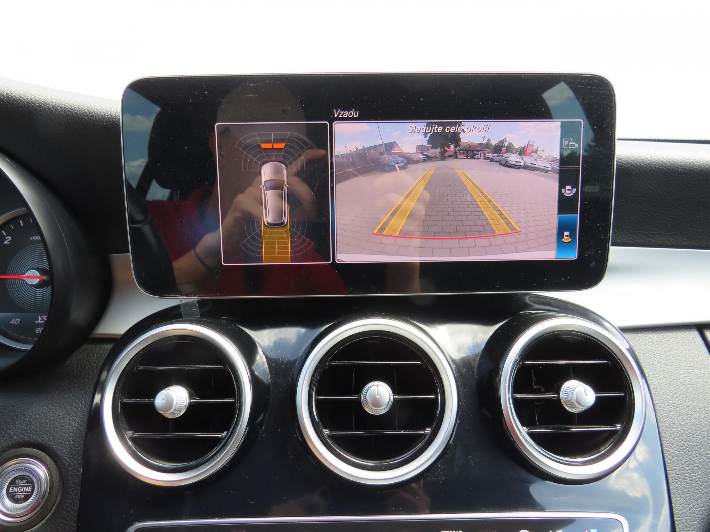 Mercedes-Benz Třída C, 2020 - pohled č. 19