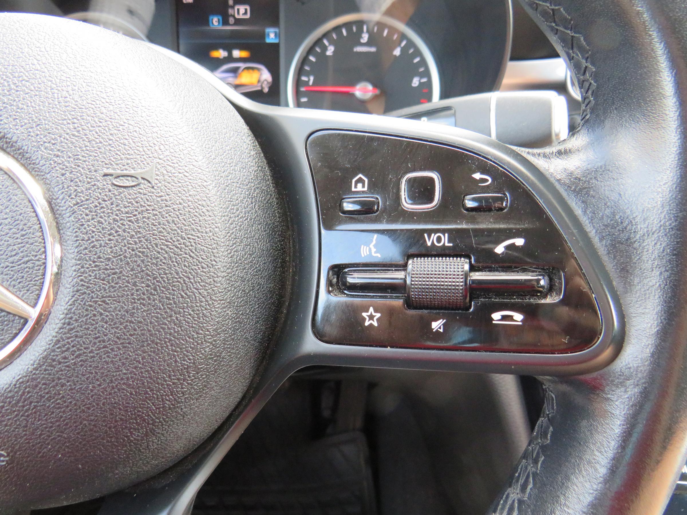 Mercedes-Benz Třída C, 2020 - pohled č. 23