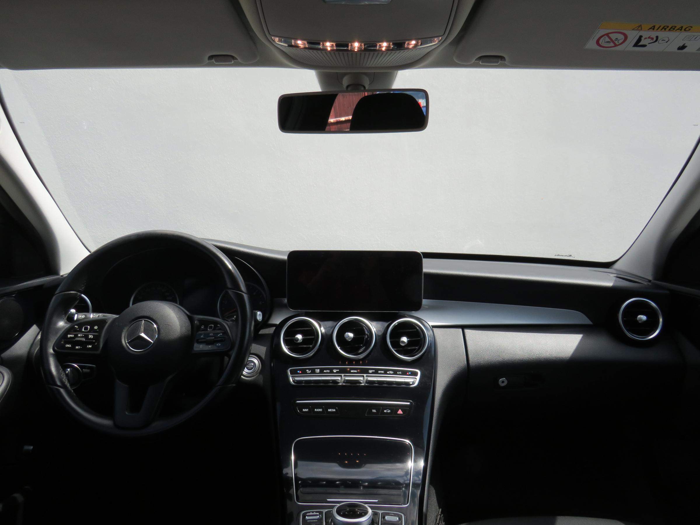 Mercedes-Benz Třída C, 2020 - pohled č. 9