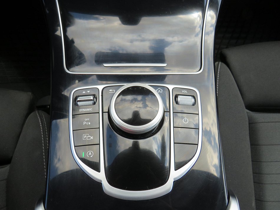 Mercedes-Benz Třída C 2.0CDi  C 220