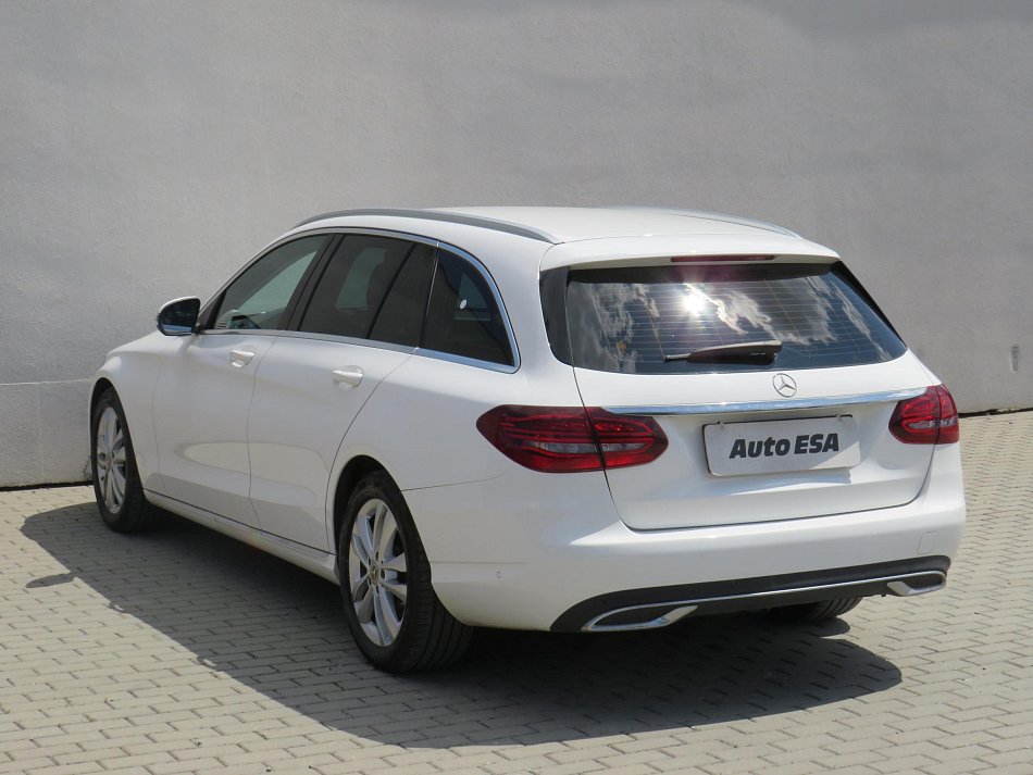 Mercedes-Benz Třída C 2.0CDi  C 220