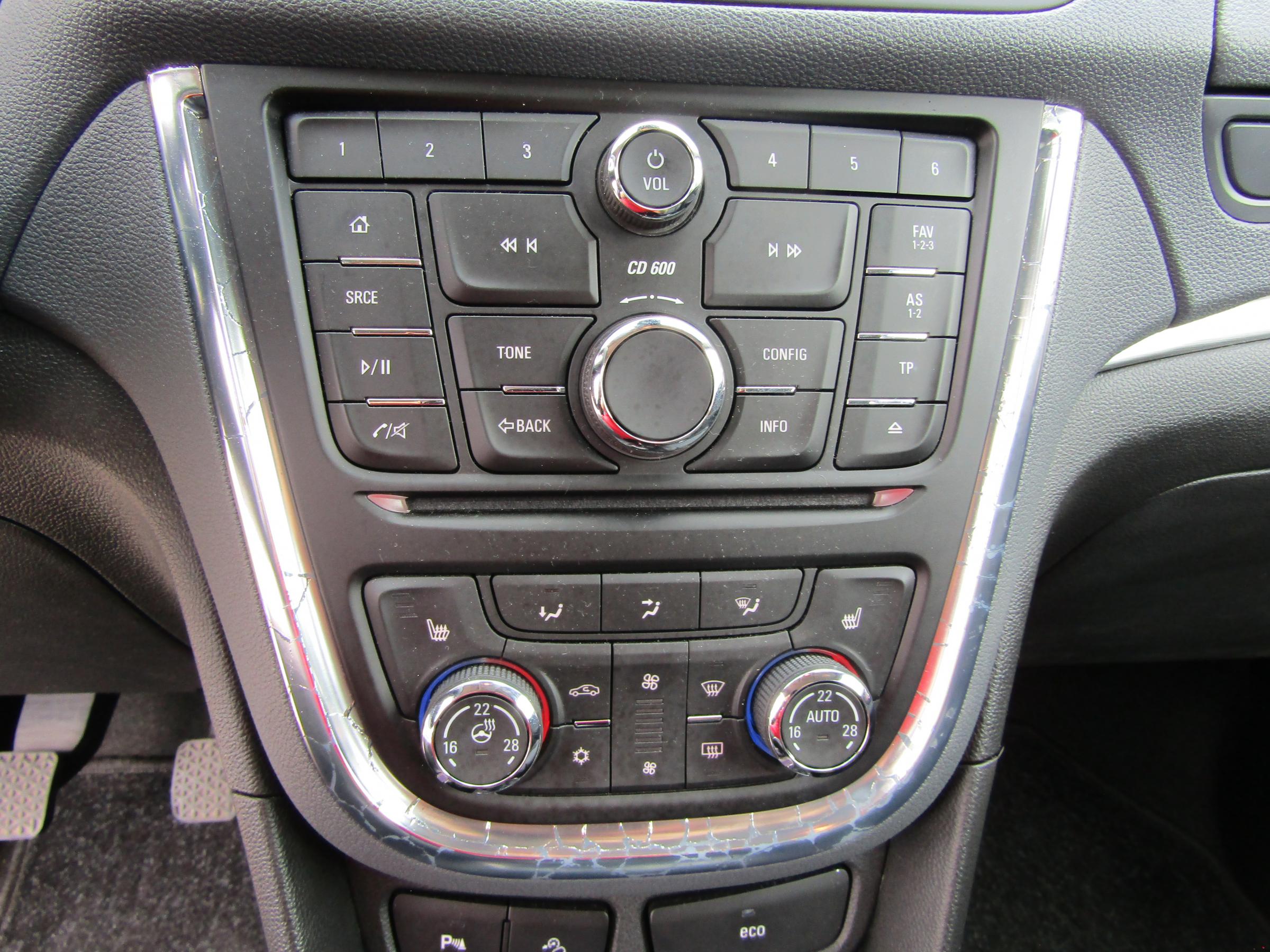 Opel Mokka, 2014 - pohled č. 15