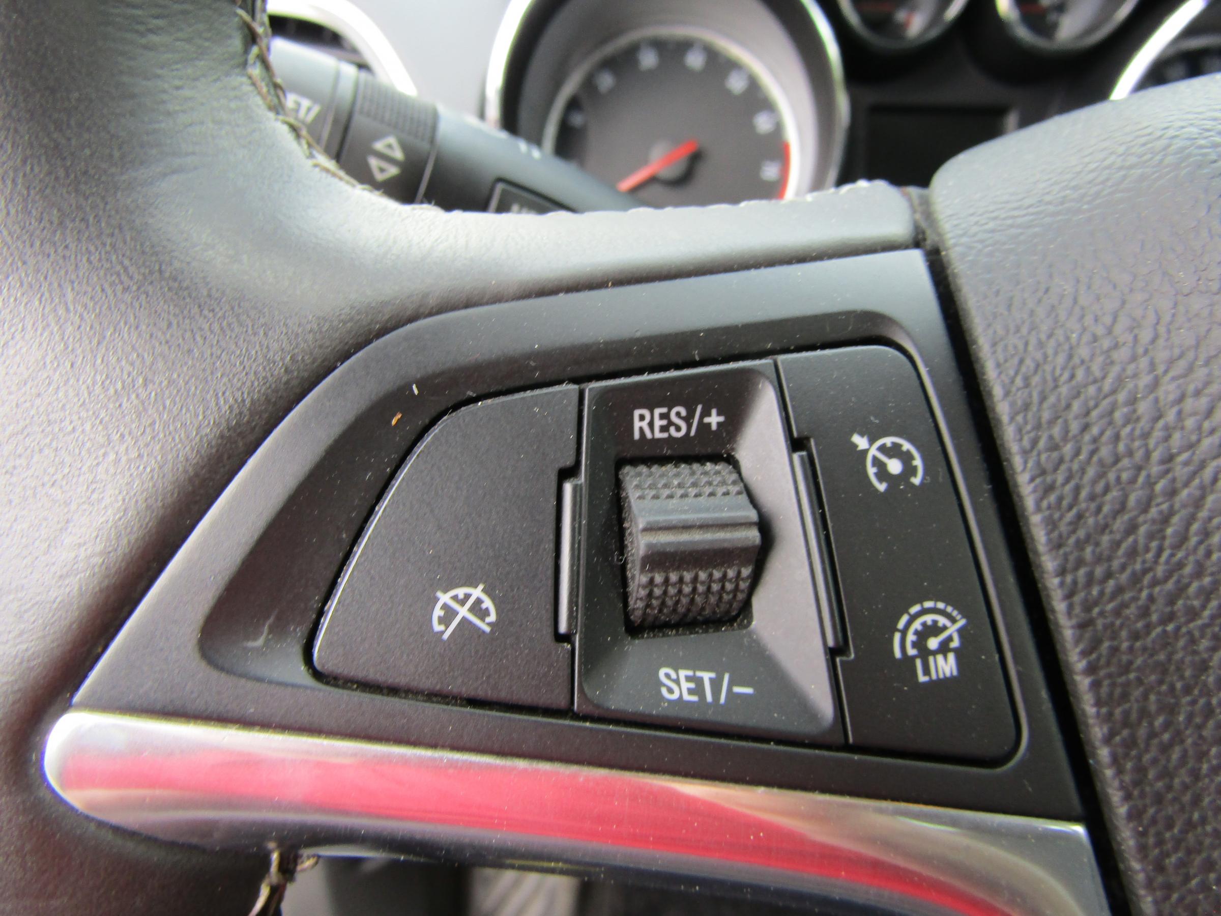 Opel Mokka, 2014 - pohled č. 18