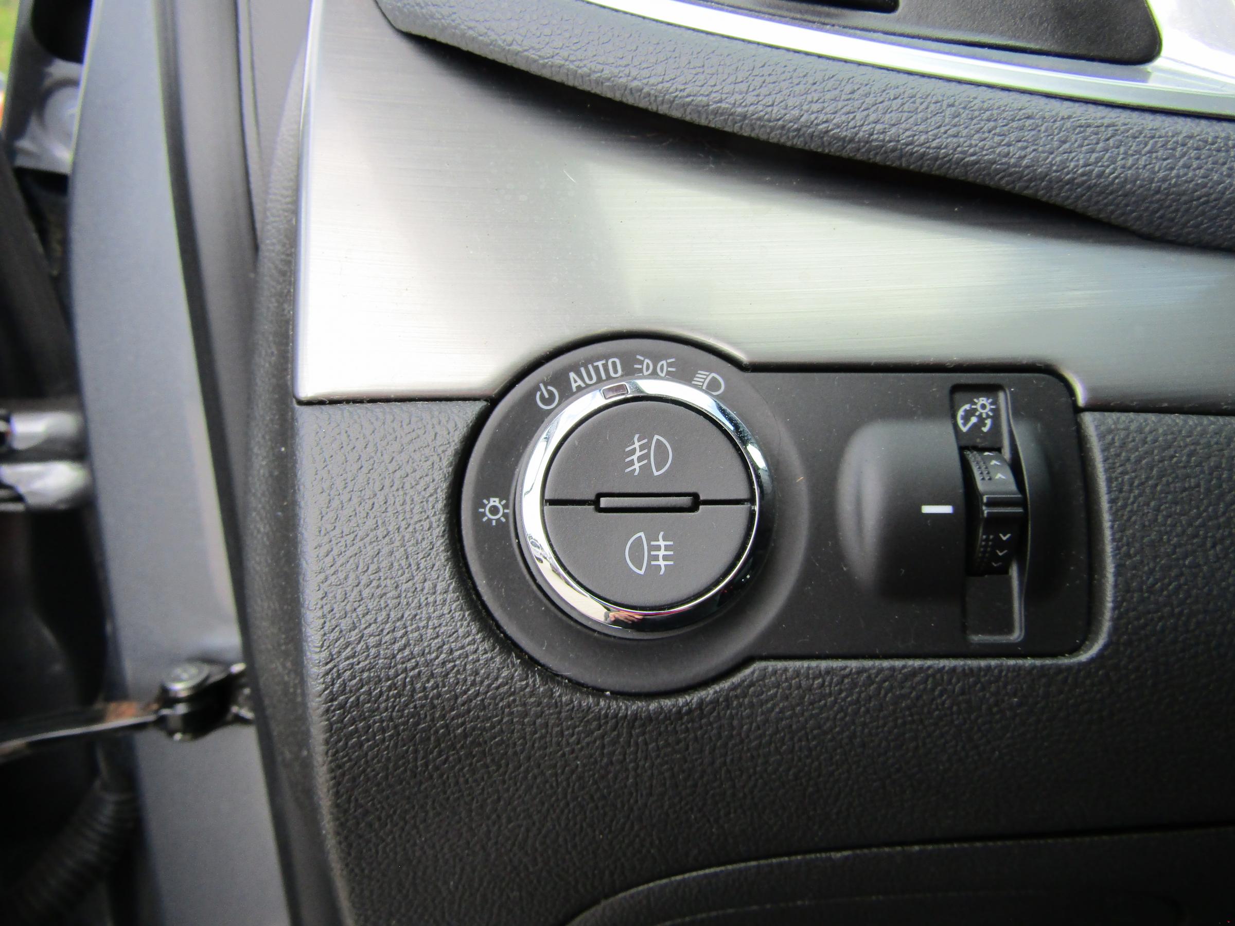 Opel Mokka, 2014 - pohled č. 20